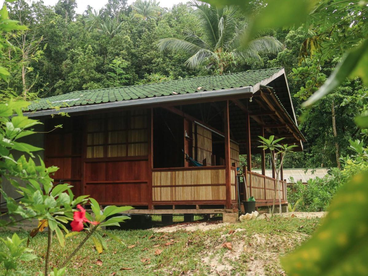Raja Ampat Eco Lodge Tapokreng Экстерьер фото