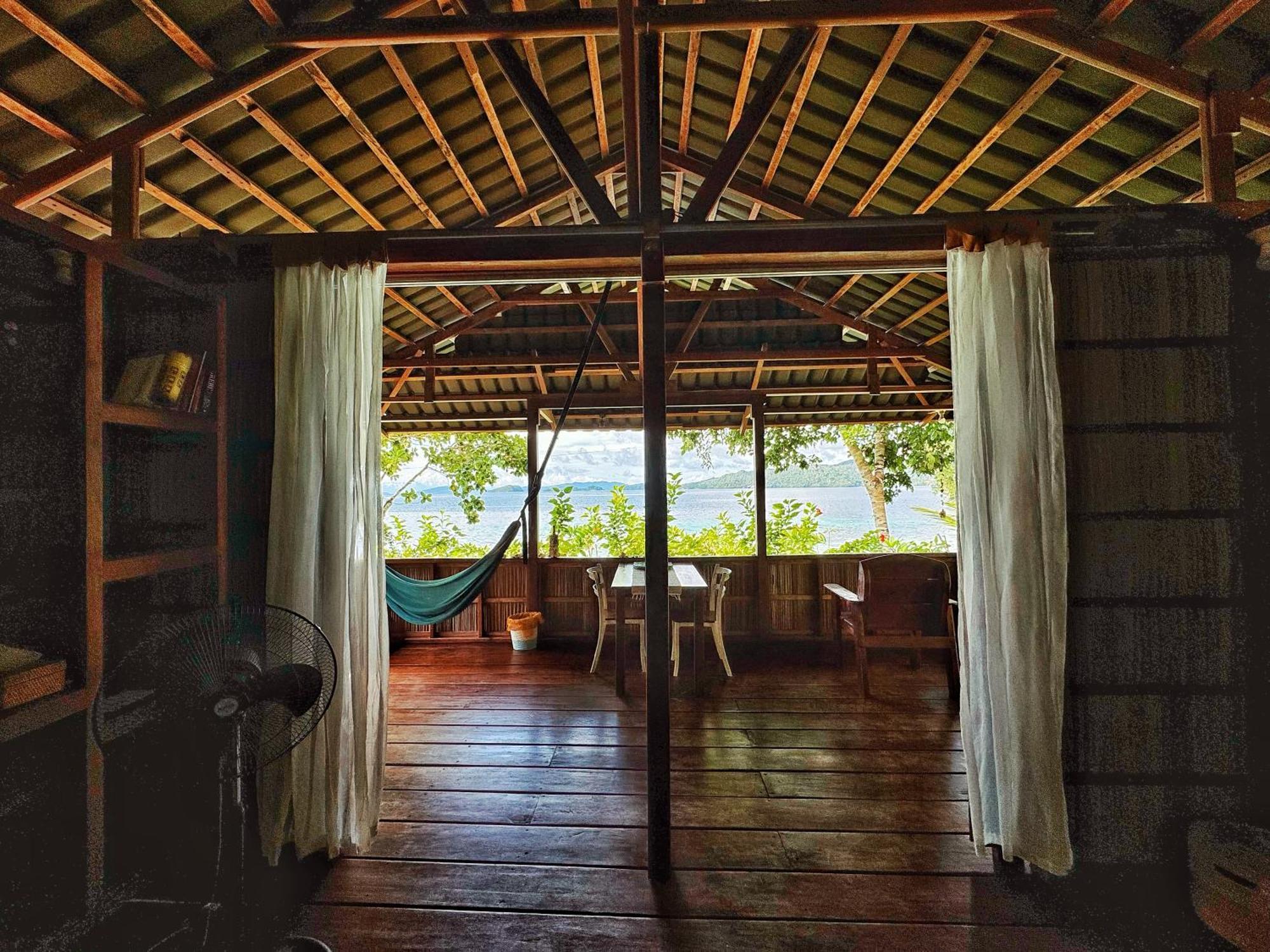 Raja Ampat Eco Lodge Tapokreng Экстерьер фото